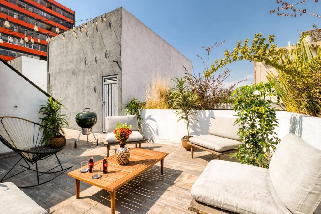 Medellin 148 By Mr W - 1br Ph4 With Roof Garden In La Roma Mexico City